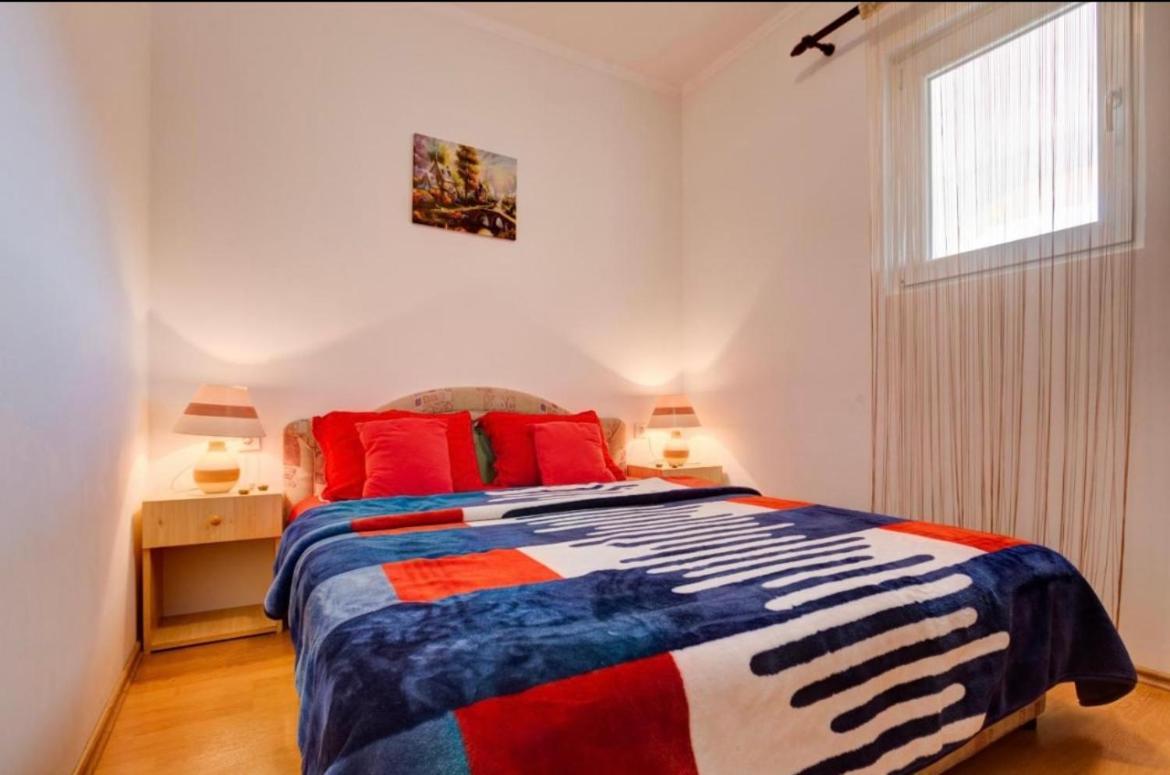 Lazarus Bigova Apartments Тиват Екстер'єр фото